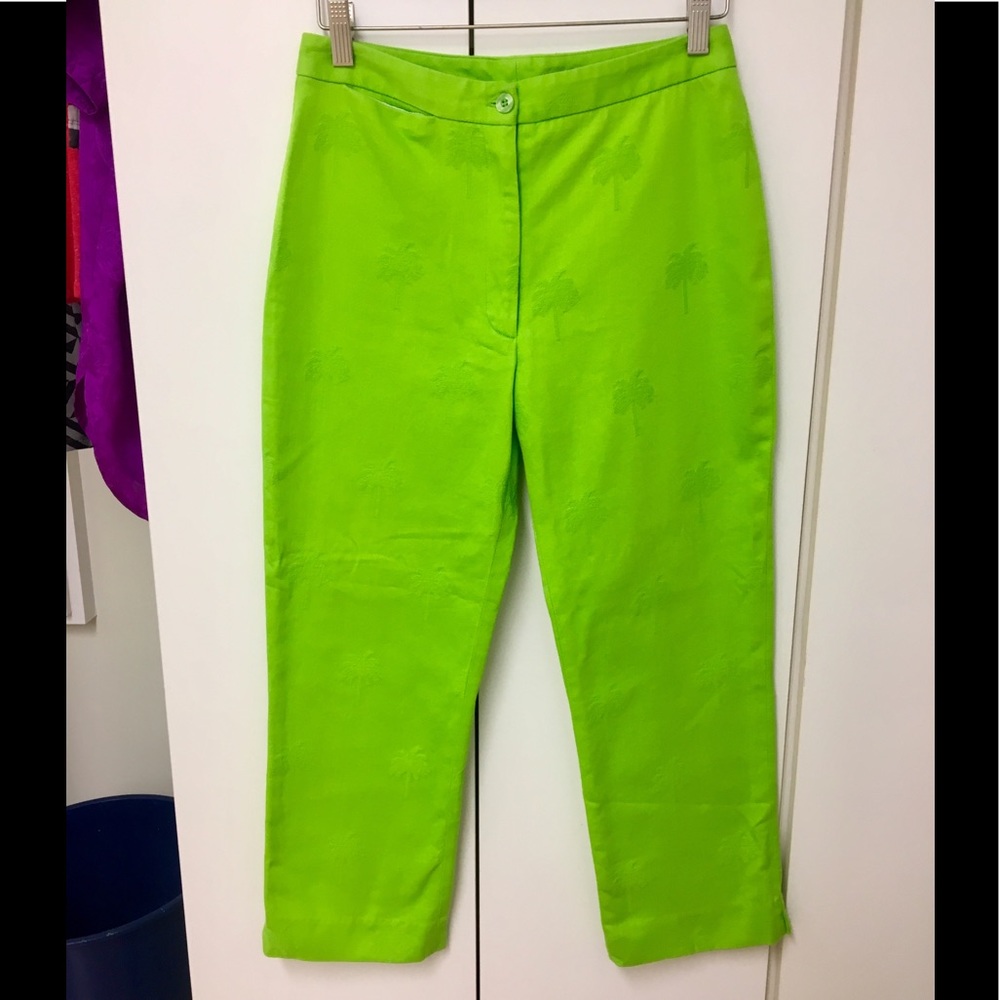 Classic Lilly Pulitzer Pineapple Capris!!! - image 1